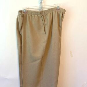 Women’s dress pants, elastic waist